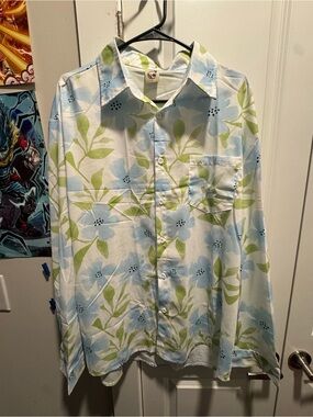 Floral Button-Up Dress Shirt in Light Blue & Green